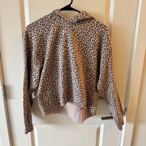 Animal print cropped hoodie
